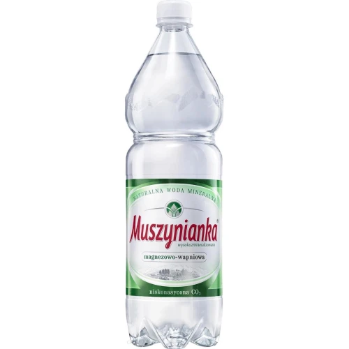 pol_pl_Woda-mineralna-gazowana-srednionasycona-0-6l-Muszynianka-19485_1.webp